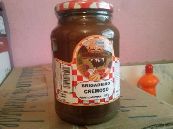 Doce brigadeiro cremoso